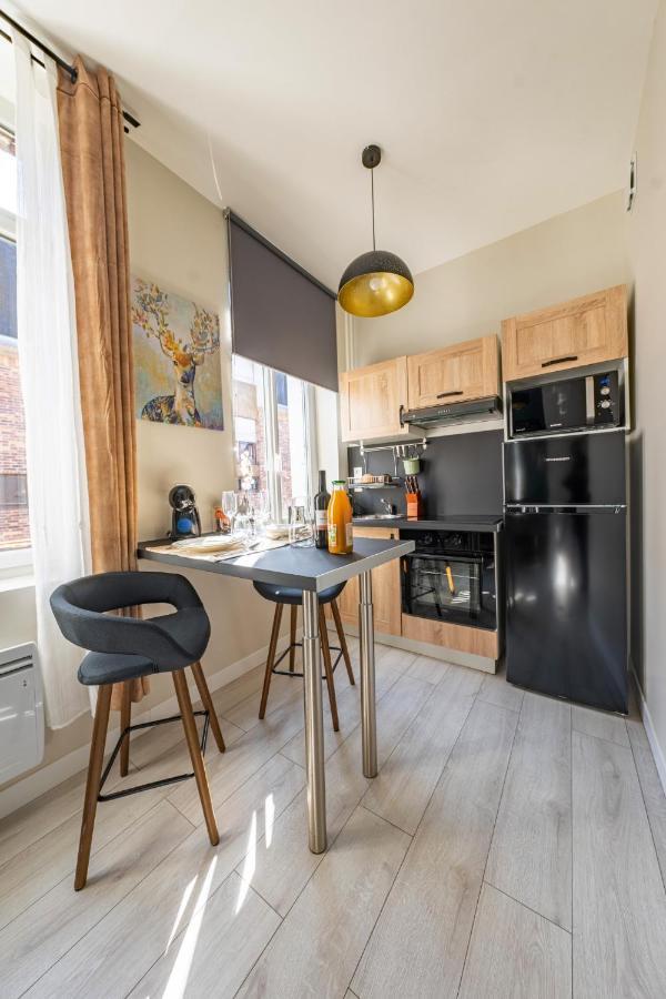 Les Appartements De La Nef D'Or Saint-Quentin  Bilik gambar